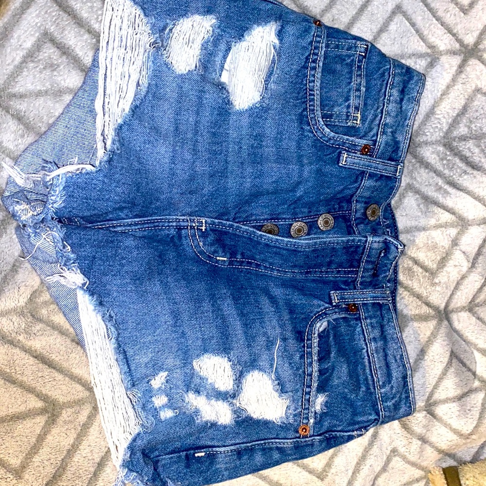 Jean shorts tried on and didn’t end up fitting.